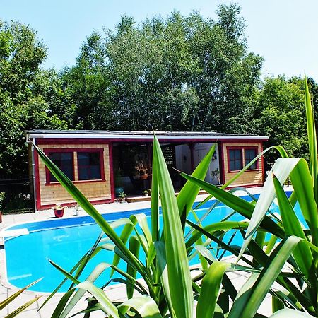 Auberge De Lotbiniere Bed & Breakfast Exterior photo